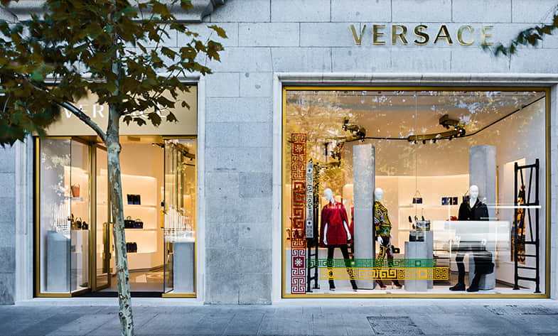 Versace tienda Clearance
