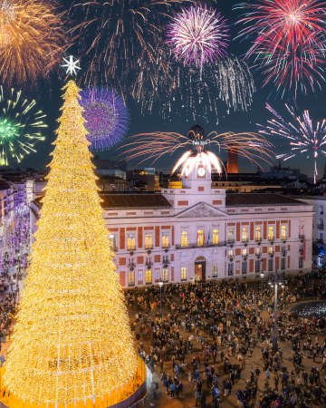 Fiesta de fin de año 2023 en la Puerta del Sol de Madrid / Nochevieja Madrid 2023